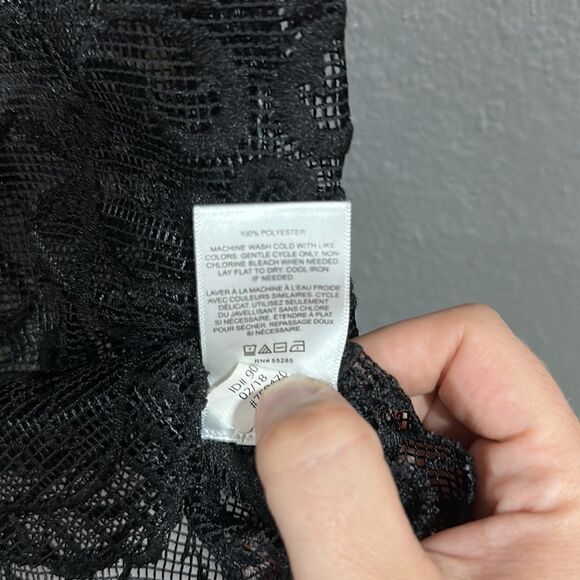 Express Black Mesh Embroidered Blouse XS - Picture 5 of 6